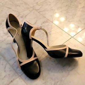 Bandolino Mary Jane Heels | Size 7.5 Wms